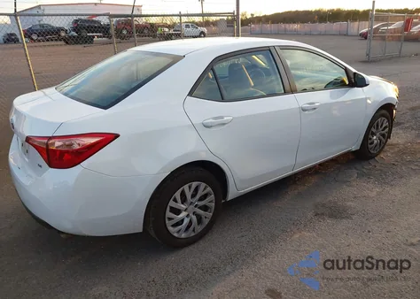 2017 Toyota Corolla Le z USA, uszkodzony, nr VIN 2T1BURHE3HC950338